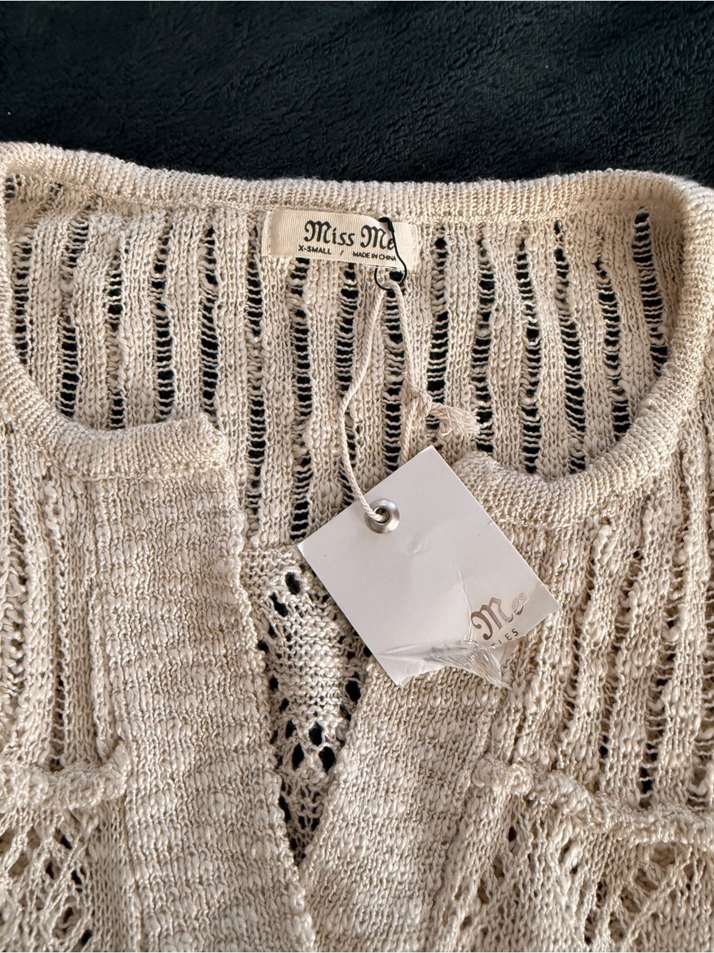Miss Me Women's Acrylic Crochet Fringe Cropped Sweater - Picture 3 of 7